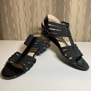 Life Stride 'Yours' Women's 6.5 Sandals Low Wedge Strappy Elastic Patent